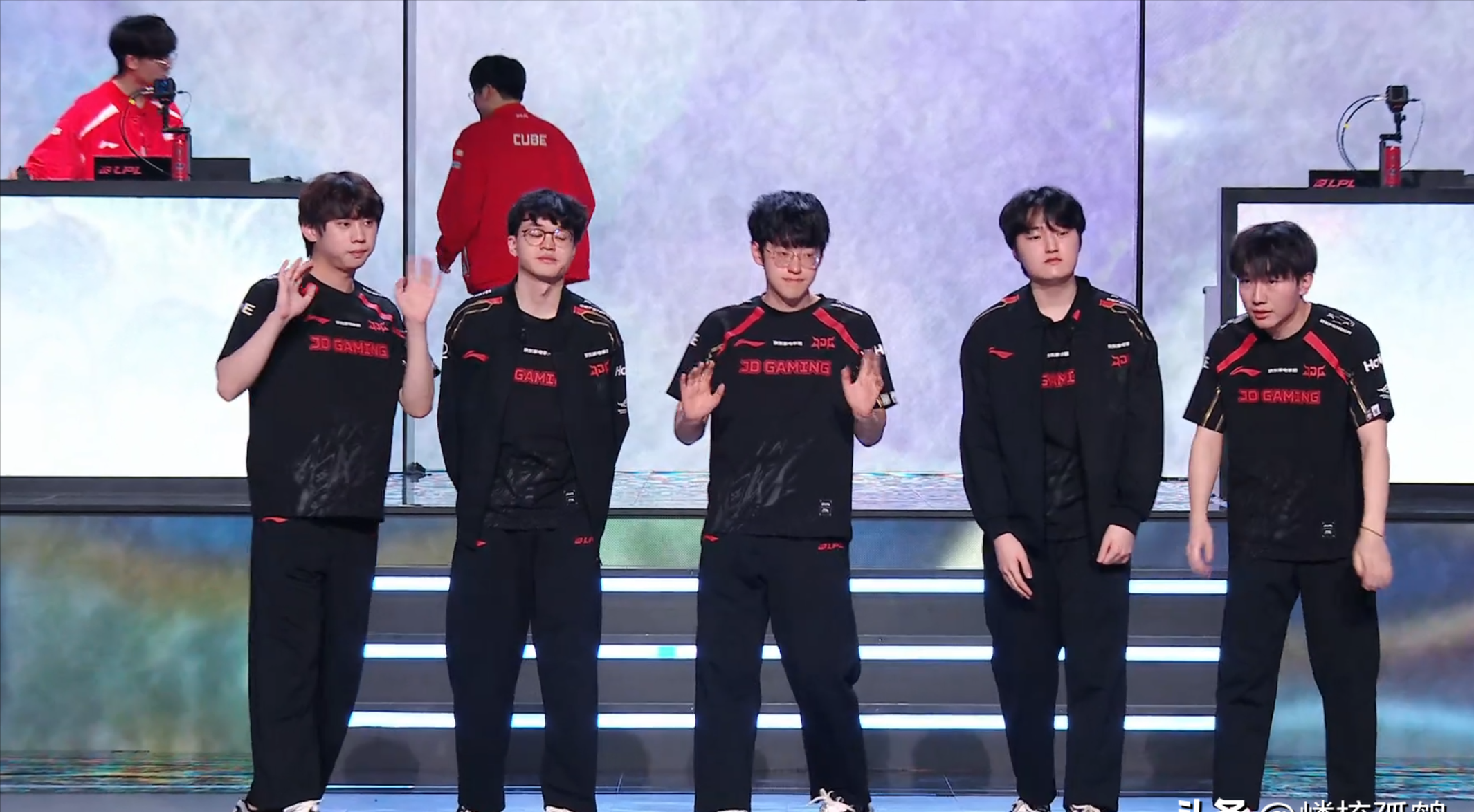 TeamWE完胜GEN，369一己之力扛起全队