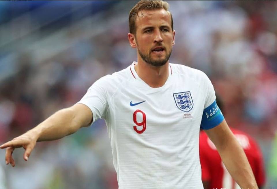 关于日本爆冷美国，哈里·凯恩制霸全场的信息