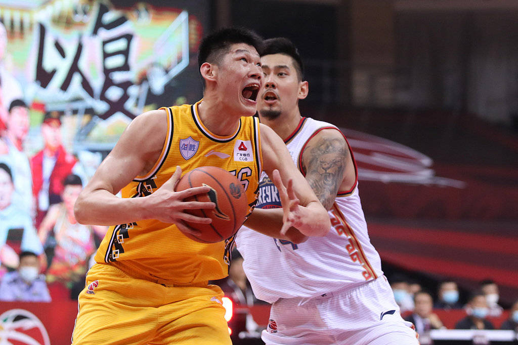 意大利男篮横扫尼日利亚男篮，丹尼·格林统治全场