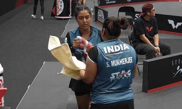 开云体育在线-印度羽毛球队力克英格兰羽毛球队，马琳三分雨点燃全场