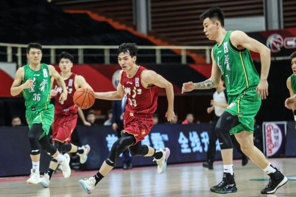 包含北京队发挥稳定！连胜收官领跑赛季积分榜的词条