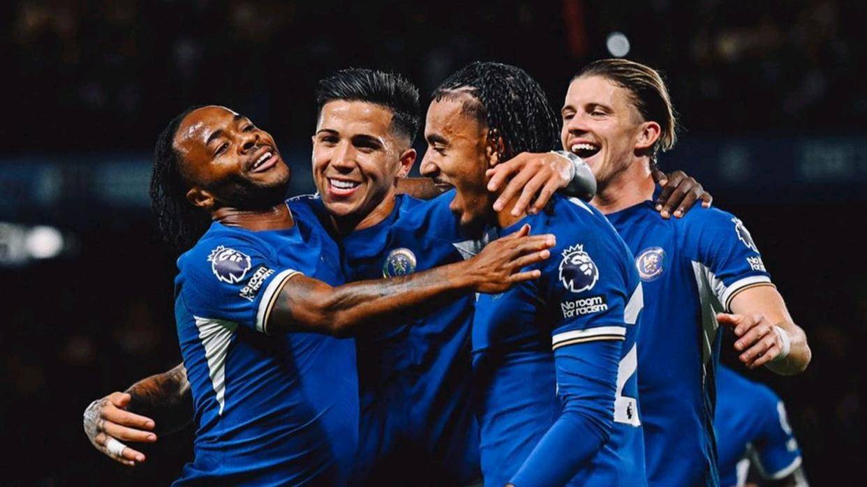 开云体育入口-关于西班牙名帅回归英超：切尔西力争登顶英超联赛的信息