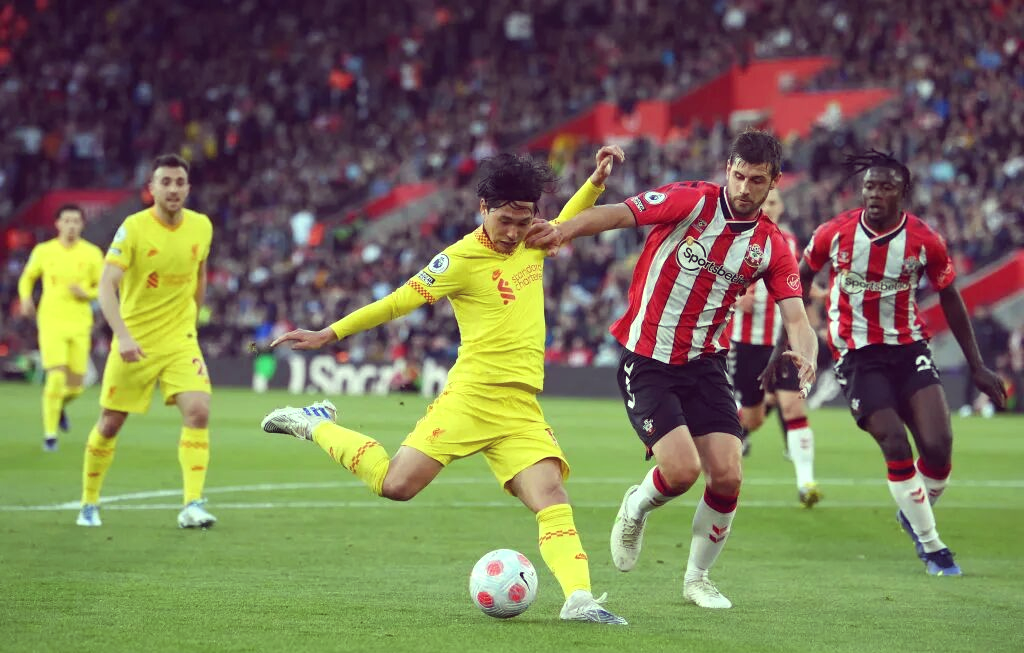 关于利物浦客场逼平南安普顿，继续领先积分榜的信息