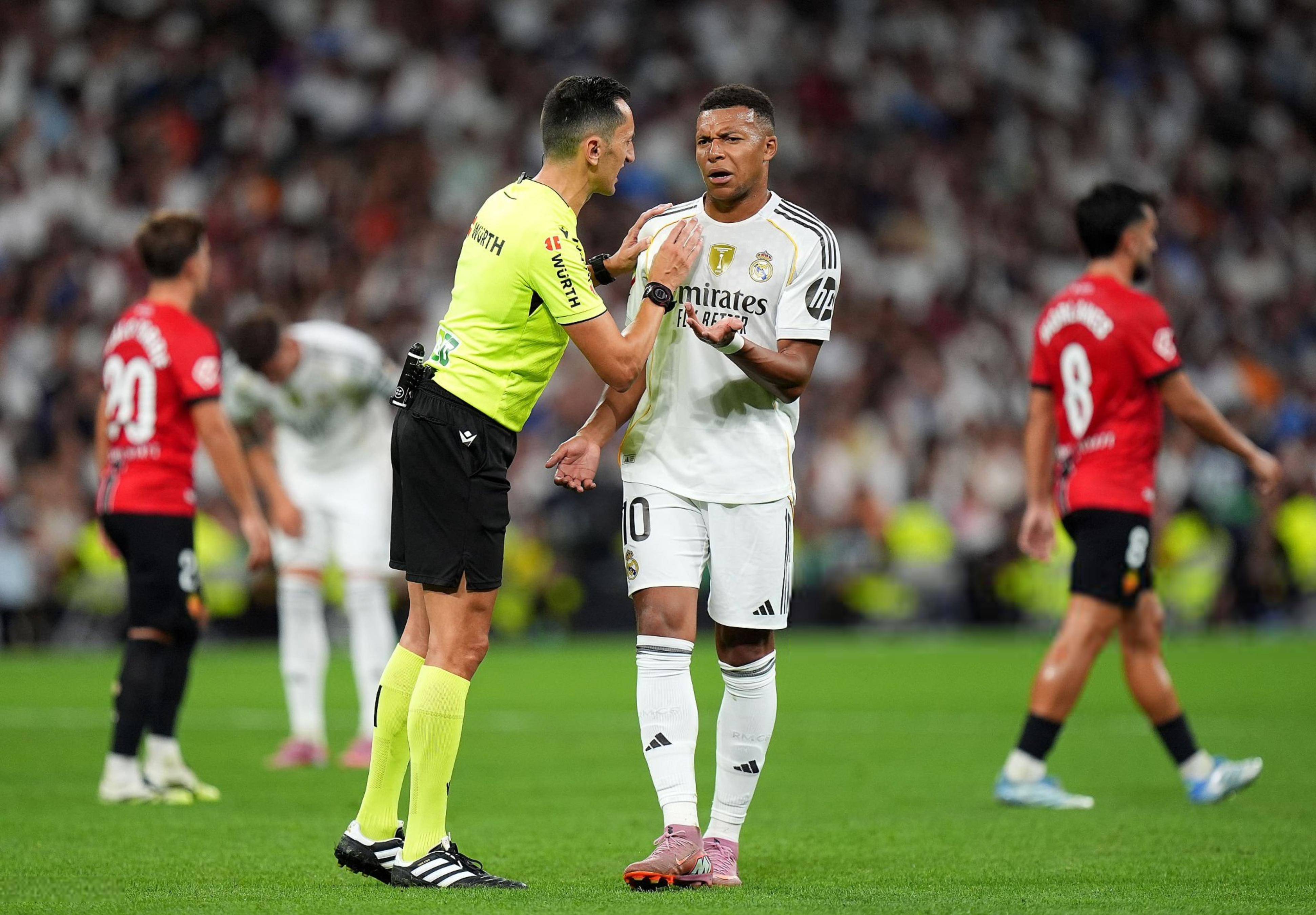 开云下载-荷兰逆转皇马，萨内三分雨点燃全场的简单介绍