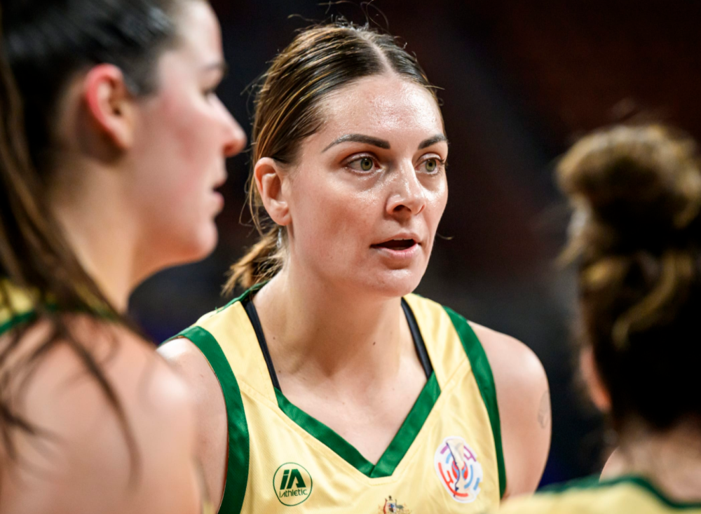 关于澳大利亚女子篮球队逆袭，晋级决赛的信息