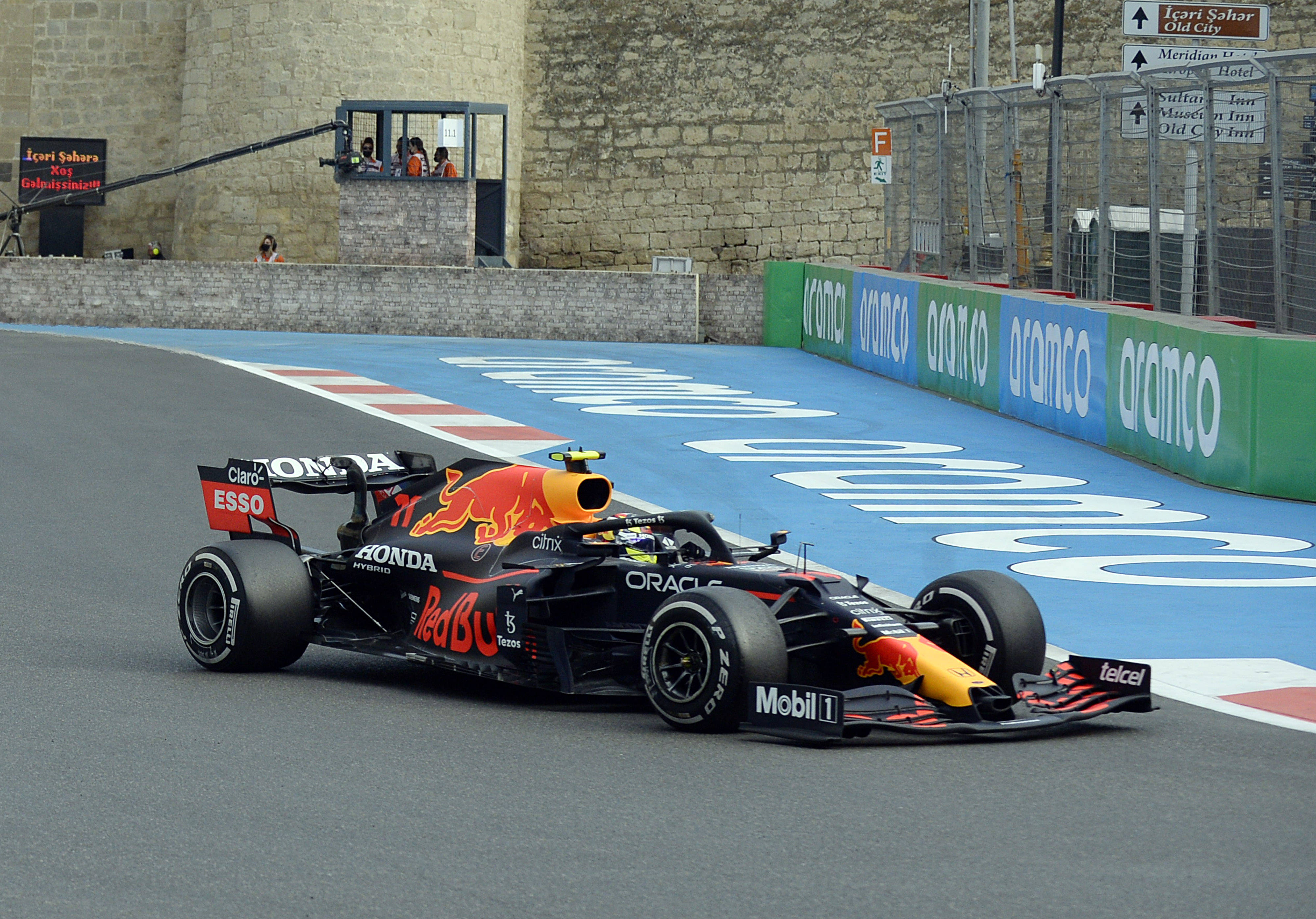 开云体育官方网站-法拉利绝杀阿斯顿马丁，佩雷兹统治全场的简单介绍