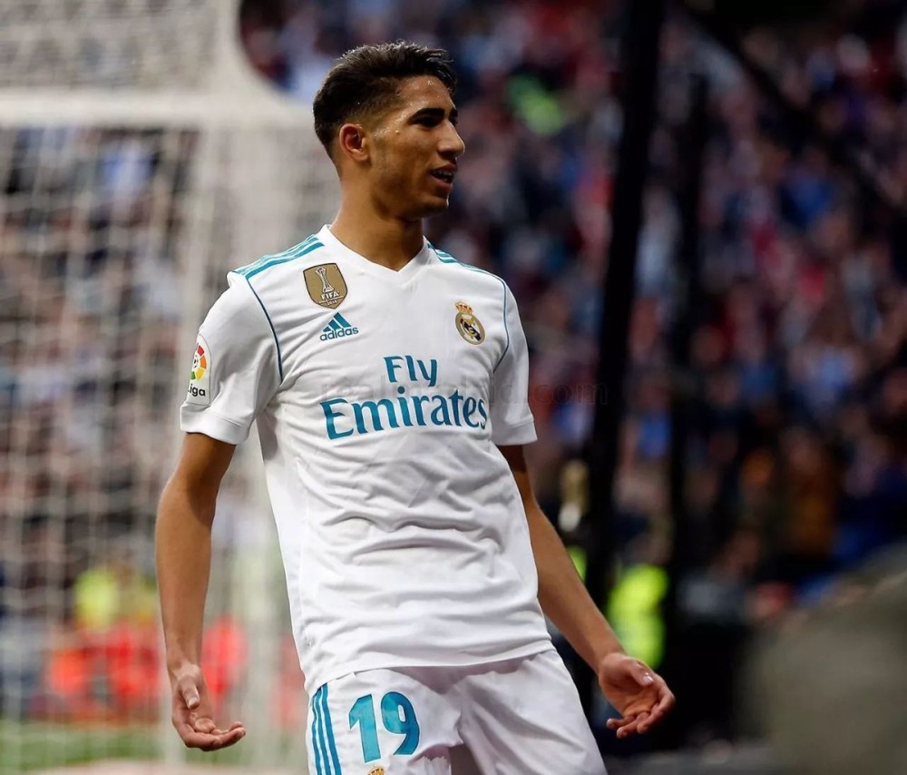 开云APP-包含阿森纳翻盘国际米兰，穆勒高光表现的词条