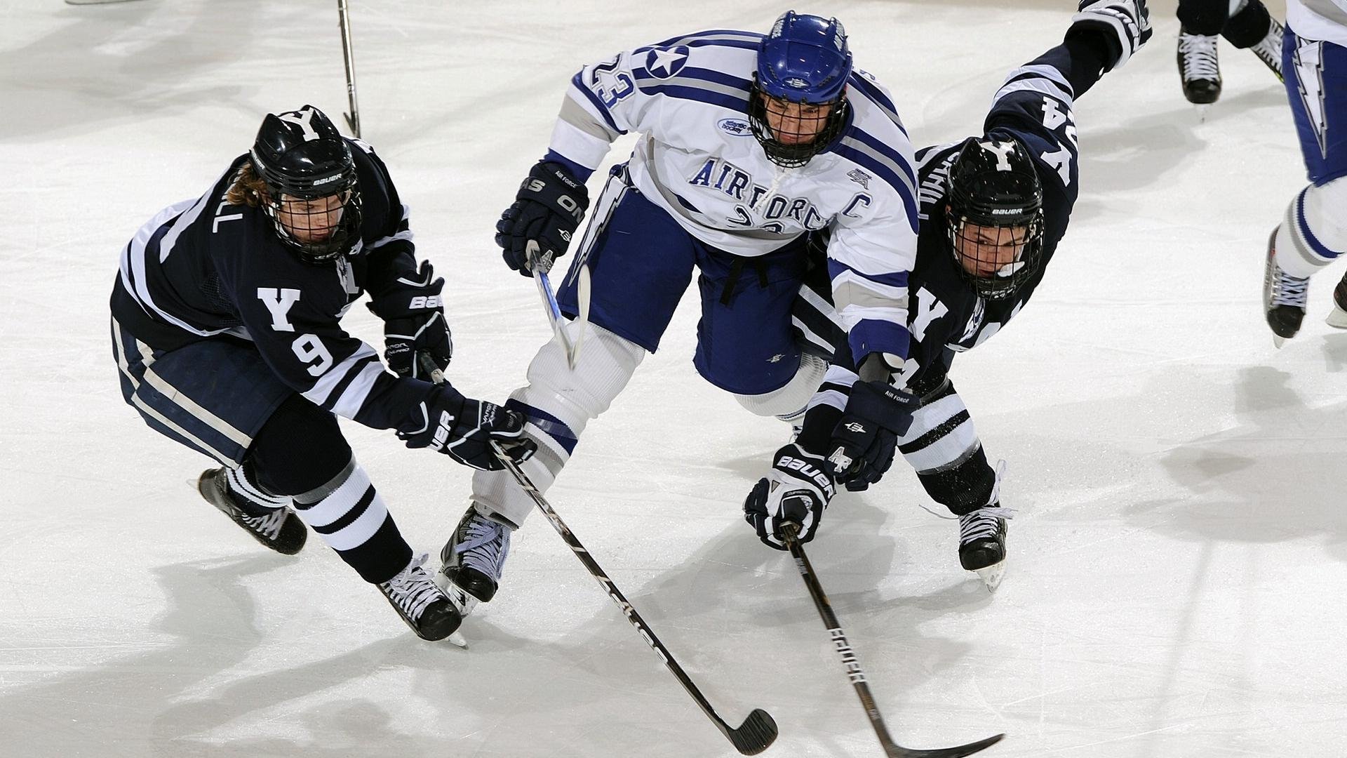 红土之王跨界绝杀！纳达尔蒙特卡洛式关键分颠覆拉沃尔杯格局